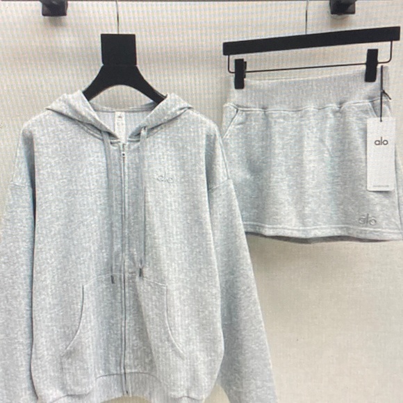 ALO Yoga Gray Hoodie and Skirt Set - Picture 6 of 6